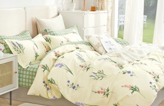 Комплект постельного белья 1,5 спальный Макси Сатин (125 гр/кв.м.) № 15588 фото |от производителя компании Одеялко