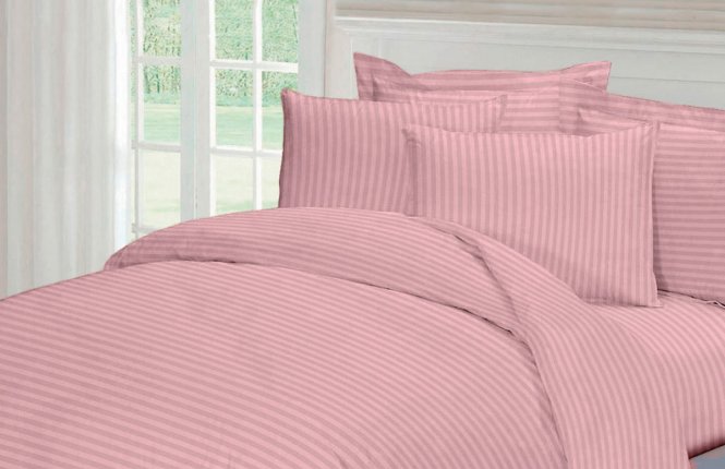 Простыня 150*235 сатин страйп 1*1 см (ткань 135 гр/кв.м., Турция) Powder Rose фото |от производителя компании Одеялко