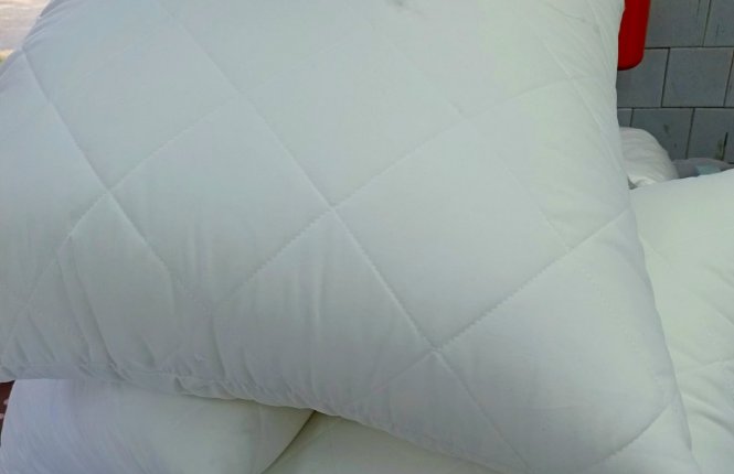 Подушка "Лебяжий пух" СлипСлип МАКСИ (Sleep&Sleep MAXI), в микрофибре стеганая, размер 50*70 см фото |от производителя компании Одеялко